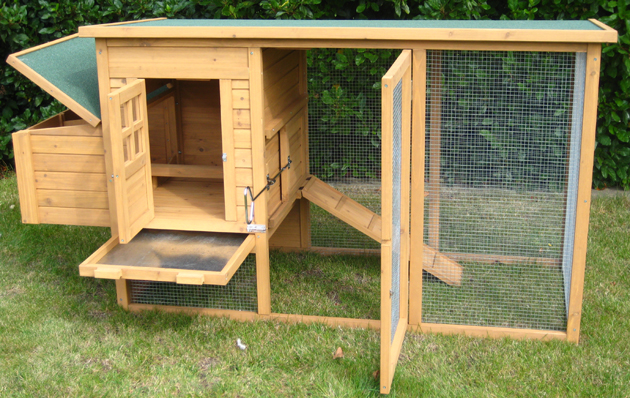 another excellent example of a backyard chicken coop and run by www ...